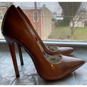 Shoe Republic LA Caramel Color High Heels